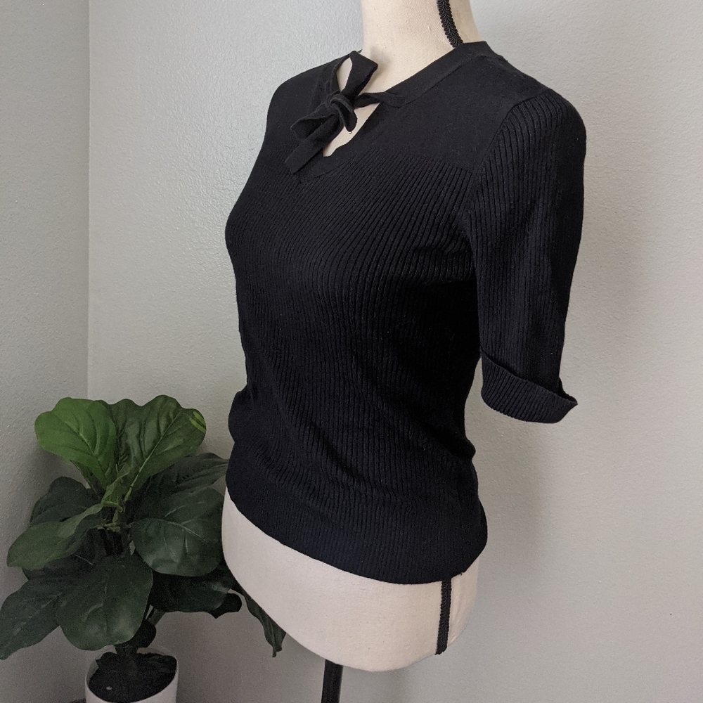 Liz Clarirborne black blout